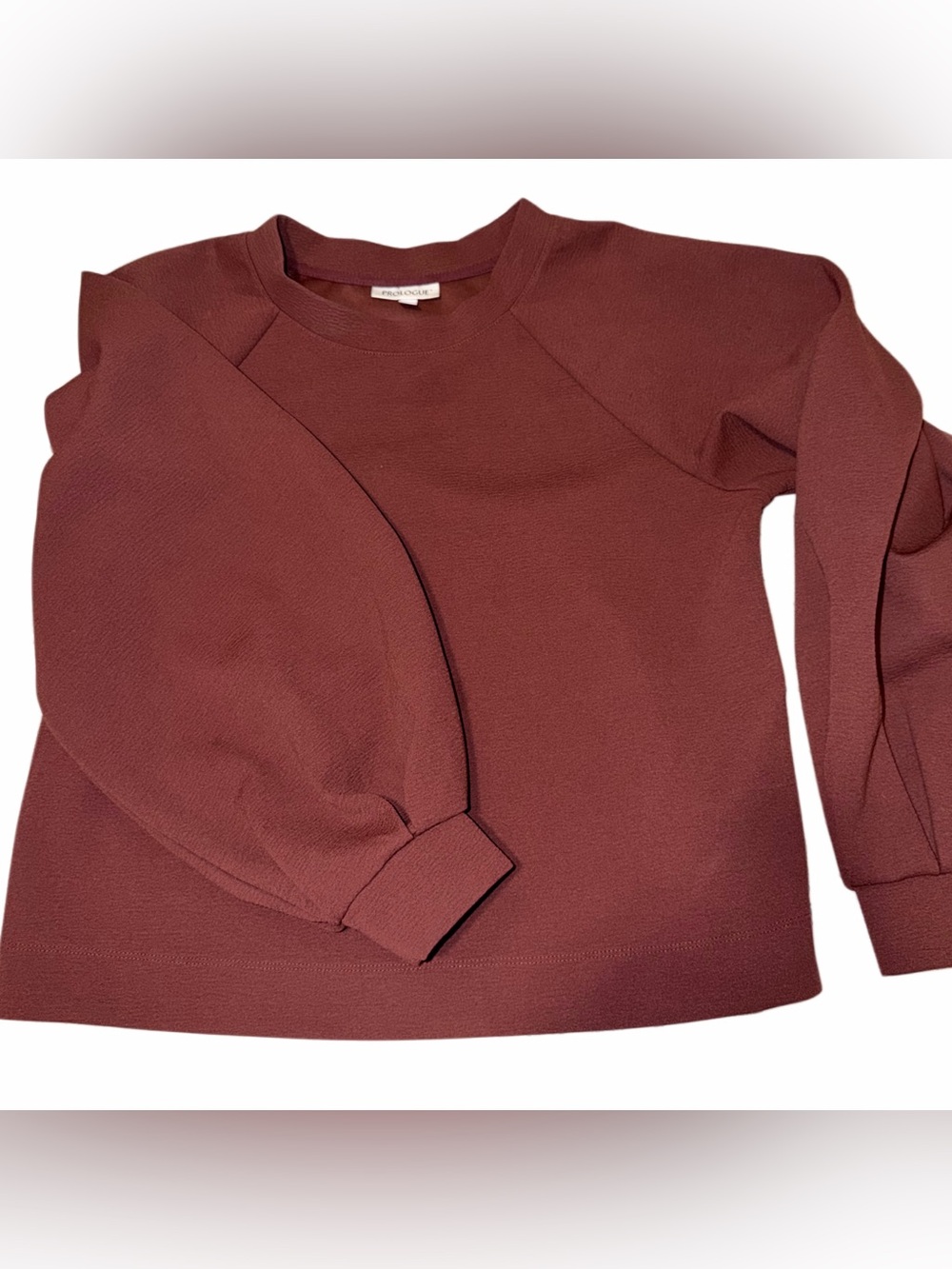 Prologue Women's Crewneck Sweater in Burgundy Red